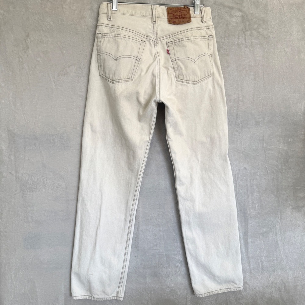 Vintage Levis 501 Mens Straight Leg Button Fly Jeans 31x30 fits 28x29 Cream